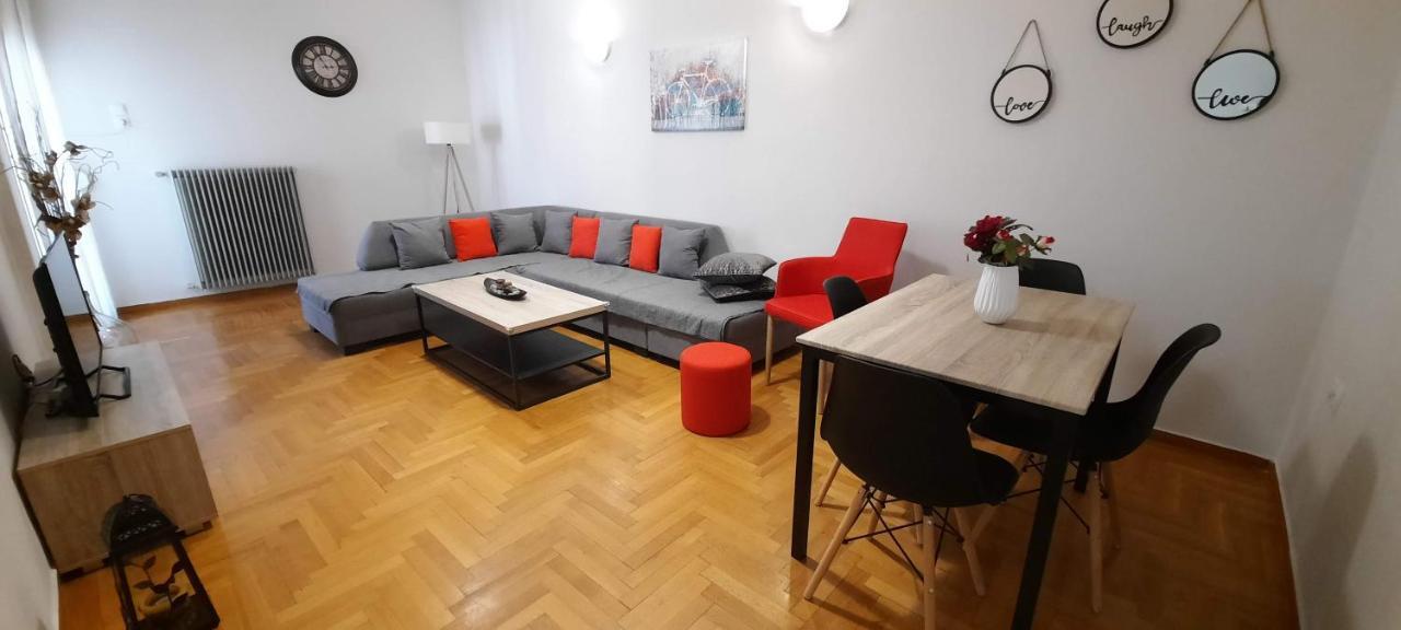 Cosy Apartment In The Heart Of The City Kalamata Ngoại thất bức ảnh